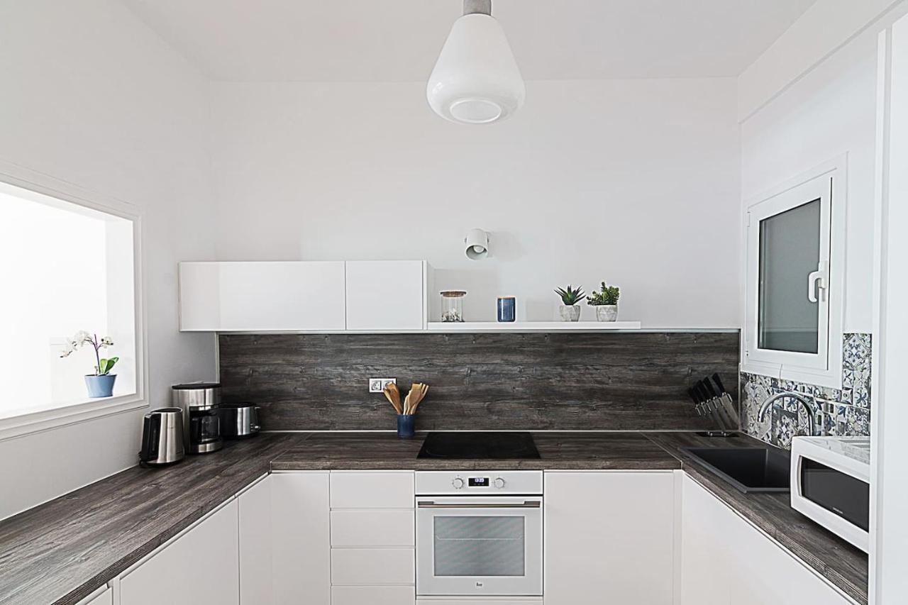 Spacious Two Bedroom Apartment In Central Location Atenas Exterior foto