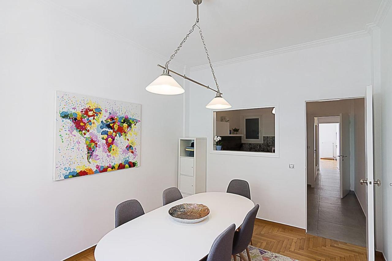 Spacious Two Bedroom Apartment In Central Location Atenas Exterior foto